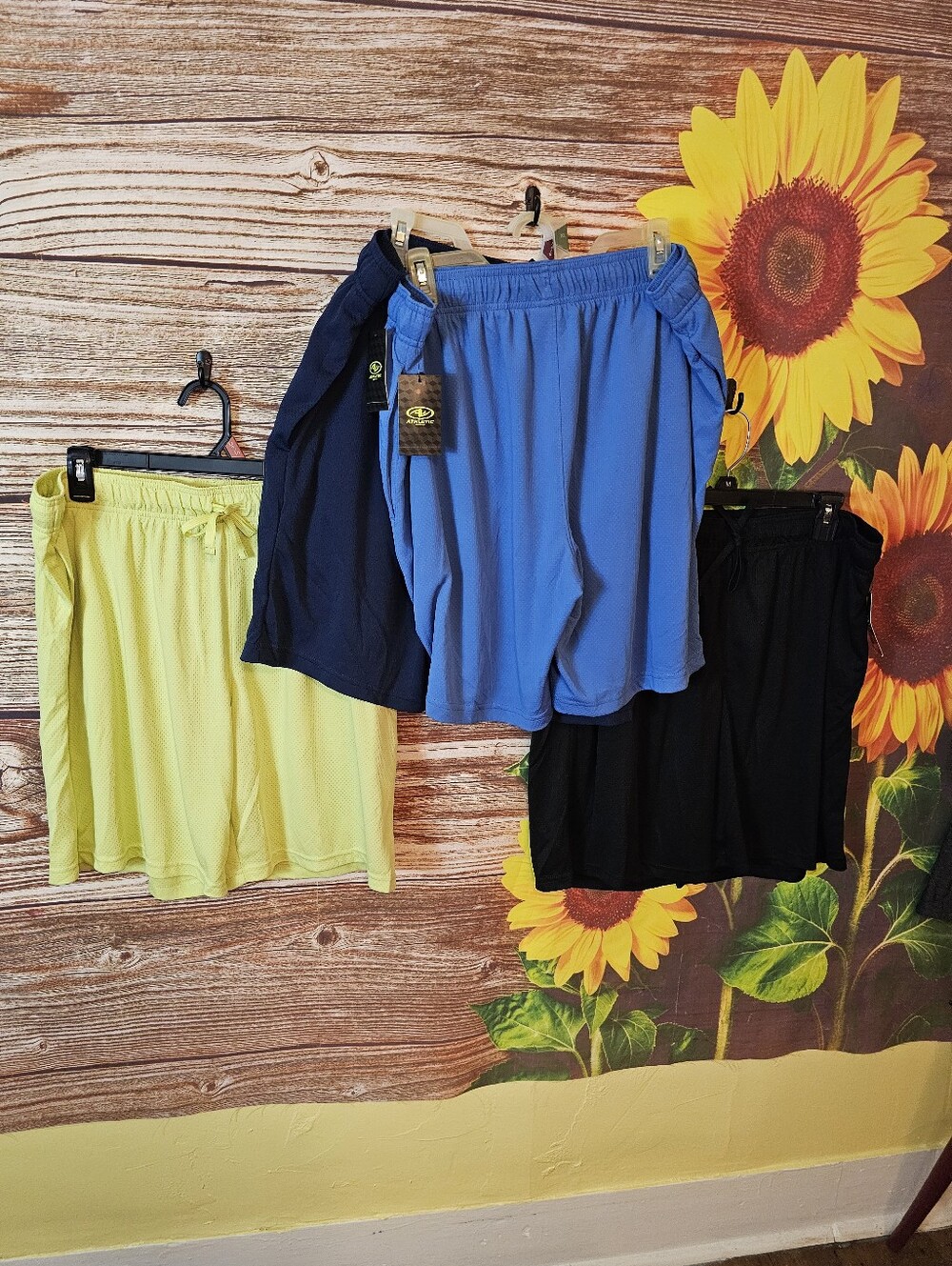 Athletic Mesh Drawstring Men's Shorts - Blue, Navy, Black, Yellow